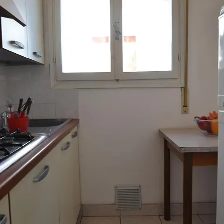 Holiday Apartment *